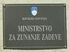 MZZ: Slovenci podpirajo vlado in DZ glede Kosova