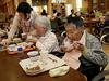 Japonska: Tudi starejši naj delajo