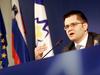 Slovenija podpira Srbijo na poti v EU