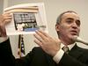 Kasparova ne bo na parlamentarnih volitvah