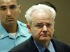 Brez pospešitve sojenja Miloševiću