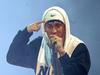 Eminem se vrača in udriha čez starlete