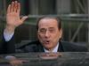 Berlusconi za darilo vnukom 