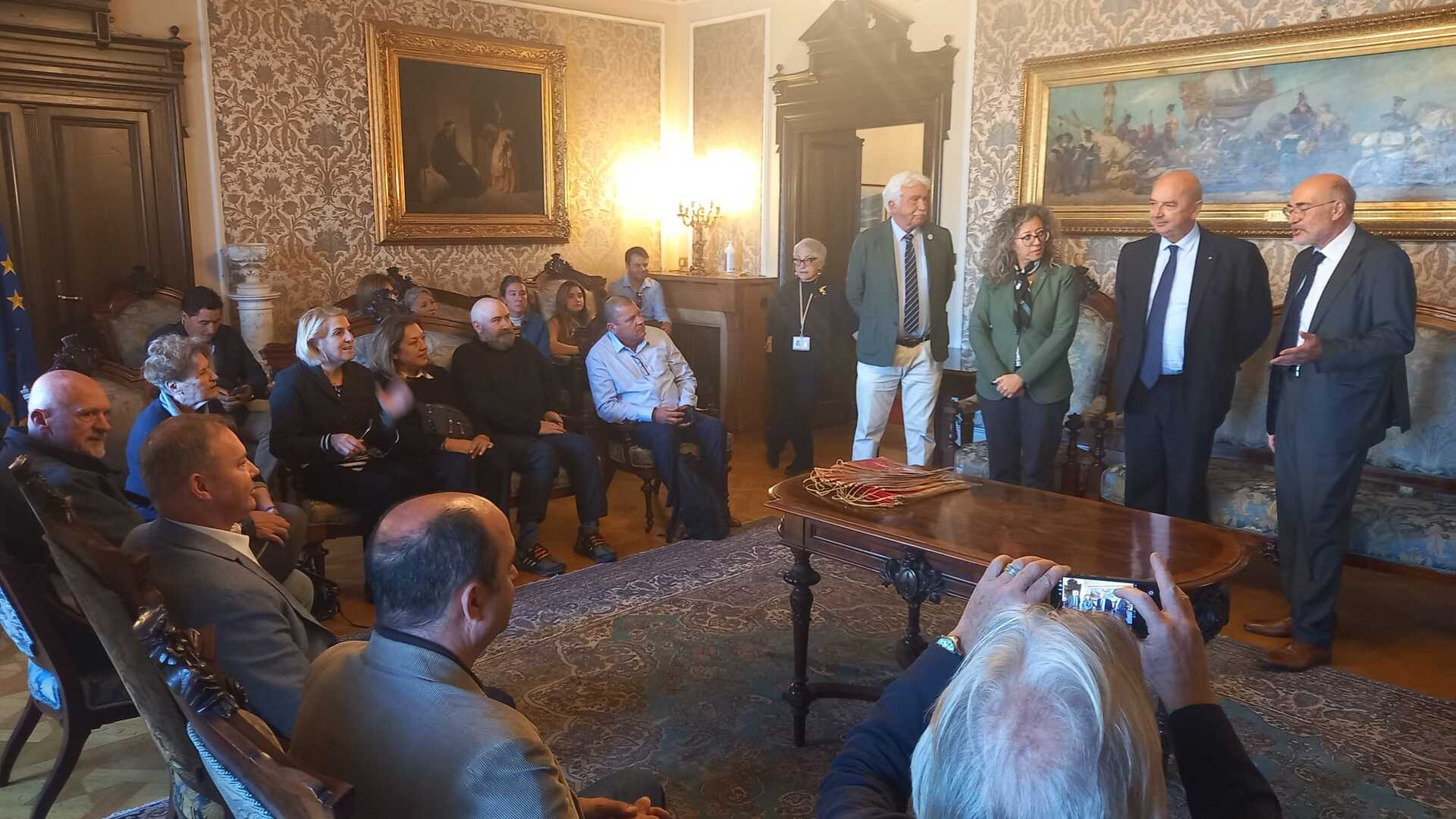 16 “Giuliani nel mondo” ricevuti dal sindaco Dipiazza