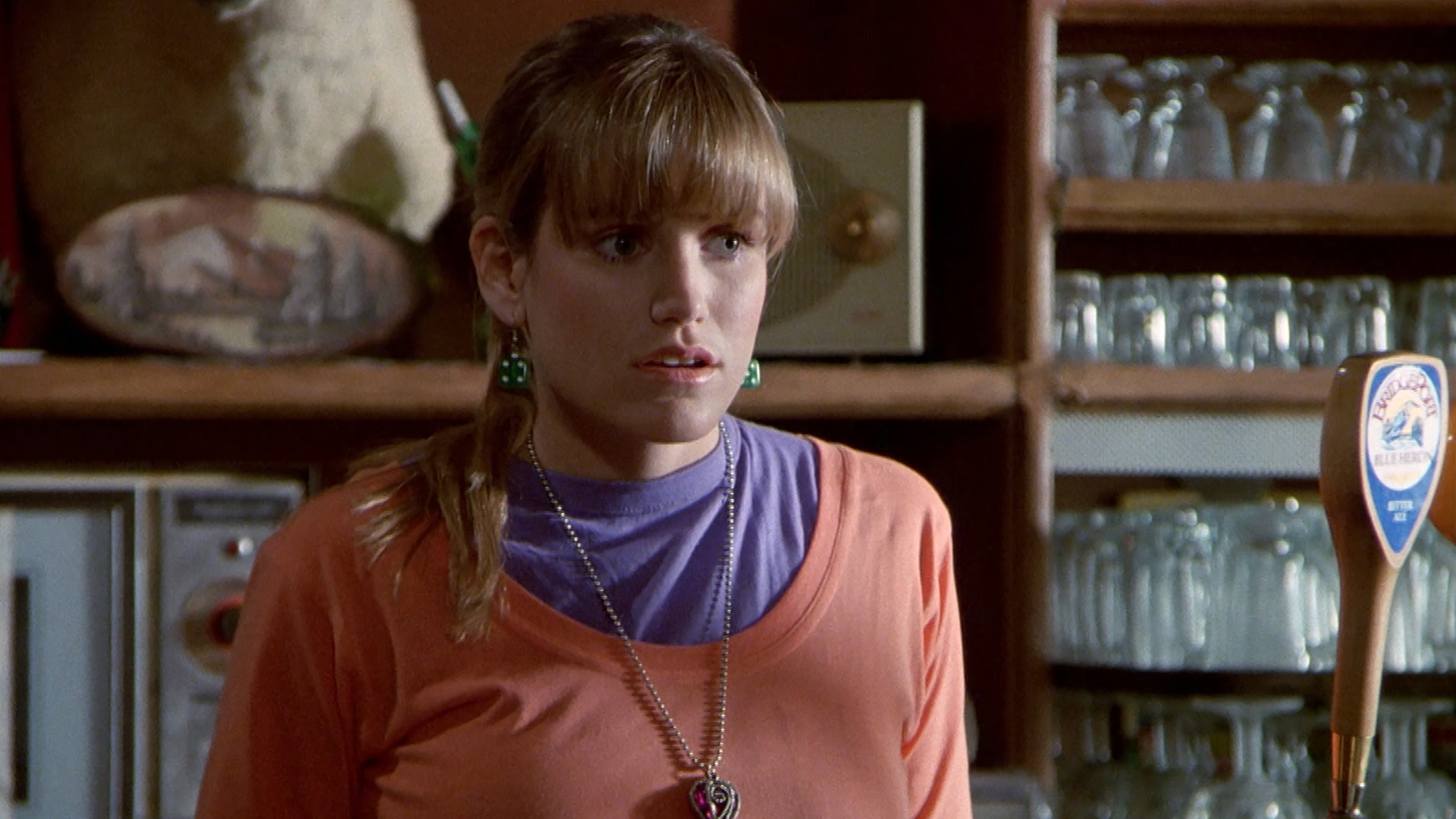 Maggie exposed. Maggie q. Мэгги кью в молодости. Мэгги кью никита. Мэгги троуп.