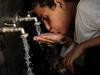 AI: Izrael Palestincem odreka pitno vodo