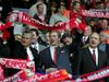 Liverpool v krizi, United v breznu dolgov