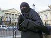 Prvi korak Belgije k prepovedi muslimanskih oblačil v javnosti