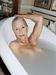 Foto: Gola in osupljiva 64-letna oskarjevka