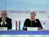 Josipović Kosorjevi: Ne obtožujte drugih za resno stanje v državi