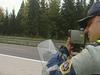 Policisti z laserskimi merilniki nad (pre)hitre voznike na avtocestah