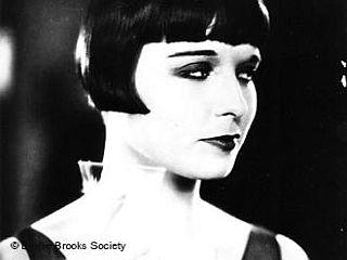 Ameriška zvezdnica nemega filma Louise Brooks je v Dnevniku padlega dekleta (1929) ustvarila eno najbolj ikoničnih vlog. Foto: Louise Brooks Society