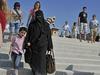 Italija korak bliže prepovedi nošenja burk in nikabov v javnosti
