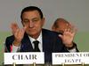 Mubarak dvignil roke od svojega zdravja in si želi umreti v Egiptu