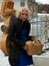 Foto in video: Alya je šla v Ribnico prodajat suho robo