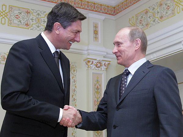 Slovenski in ruski premier si bosta znova segla v roke. Foto: EPA