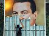 Zdravnik zanika, da je Hosni Mubarak padel v globoko komo