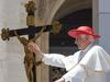 Duhovniki ogorčeni nad pokrovitelji papeževega obiska