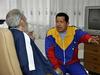 Chavezova pomenljiva tišina vzbuja sume in govorice