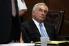 Obtožnica proti Straussu - Kahnu ostaja