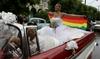 Foto: Na Kubi prva poroka geja in transseksualke