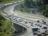 Novi list: Slovenci bodo prisiljeni prodati avtoceste