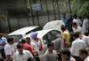 New Delhi: Več smrtnih žrtev v eksploziji bombe pred sodiščem