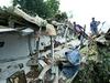 Foto: V letalski nesreči v Nepalu umrlo 19 ljudi