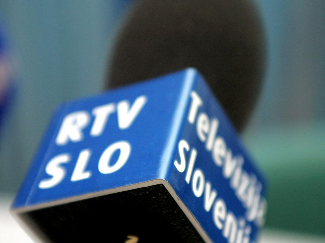 Vodstvo RTV-ja je vlado že opozorilo, da odločanje vlade o programskih vsebinah Radiotelevizije Slovenija pomeni poseganje v institucionalno avtonomijo javnega zavoda in programske pristojnosti Programskega sveta zavoda. Foto: BoBo