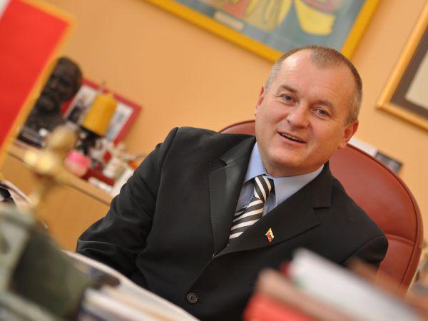 Mariborski župan je zanikal vse obtožbe in dejal, da gre znova za velik policijski konstrukt. Foto: BoBo