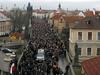 Foto: Tisoči pospremili Havla na zadnji poti skozi Prago