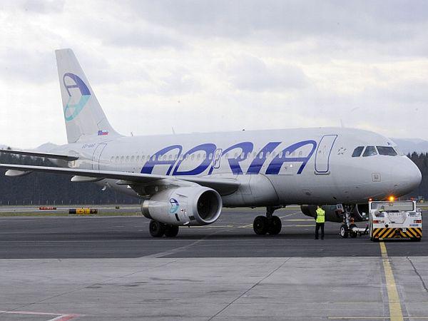 Lani je Adria Airways ustvarila za 12 milijonov evrov izgube, letos pa pričakuje negativni izid za osem milijonov evrov. Foto: BoBo