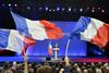 Izenačena Sarkozy in Hollande gresta na nož