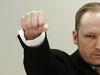 Breivik bi napade ponovil, a zahteva oprostilno sodbo