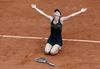Marketinška ikona Šarapova rešuje ugled ženskega tenisa