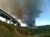 Foto: Požar se širi proti viaduktu Črni Kal