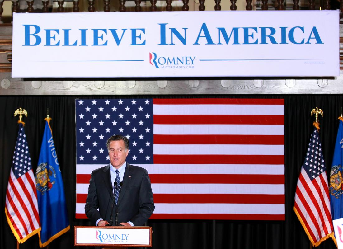 Romneyjev kampanjski slogan je 'Believe in America', 'Verjemimo v Ameriko'. Foto: EPA