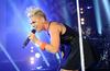 Pink z novim albumom na vrh Billboardove lestvice