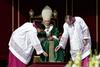 Škofje z vsega sveta začeli iskanje izhoda iz krize krščanskih vrednot