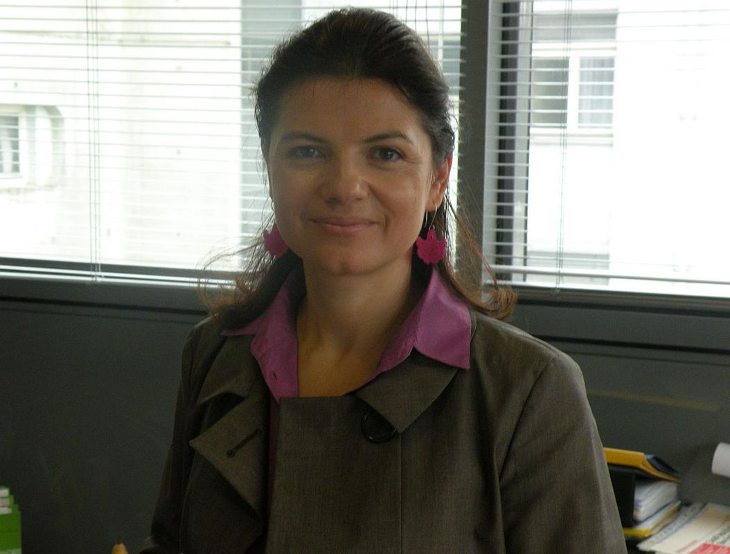 Sonja Šmuc Združenje Manager
