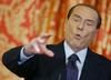 Berlusconi uradno: še petič cilja na premierski stolček