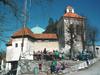 Neznanci oskrunili kapelico na Šmarni gori