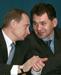Putin dal nogo obrambnemu ministru Serdjukovu