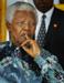 Mandela v bolnišnici zaradi vnetja pljuč