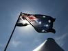 Dovolj je navezave na Britanijo, Avstralci želijo novo zastavo