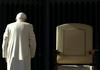 Papež Benedikt XVI. se umika, novi papež že konec marca?