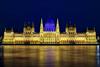 Madžarski parlament potrdil sporne spremembe ustave
