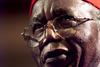 Poslovil se je Chinua Achebe, oče moderne afriške književnosti