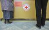 Na Dolenjskem lani za tretjino več prosilcev za pomoč Rdečega križa