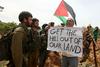 Ob dnevu zemlje izraelske sile streljale na palestinske protestnike